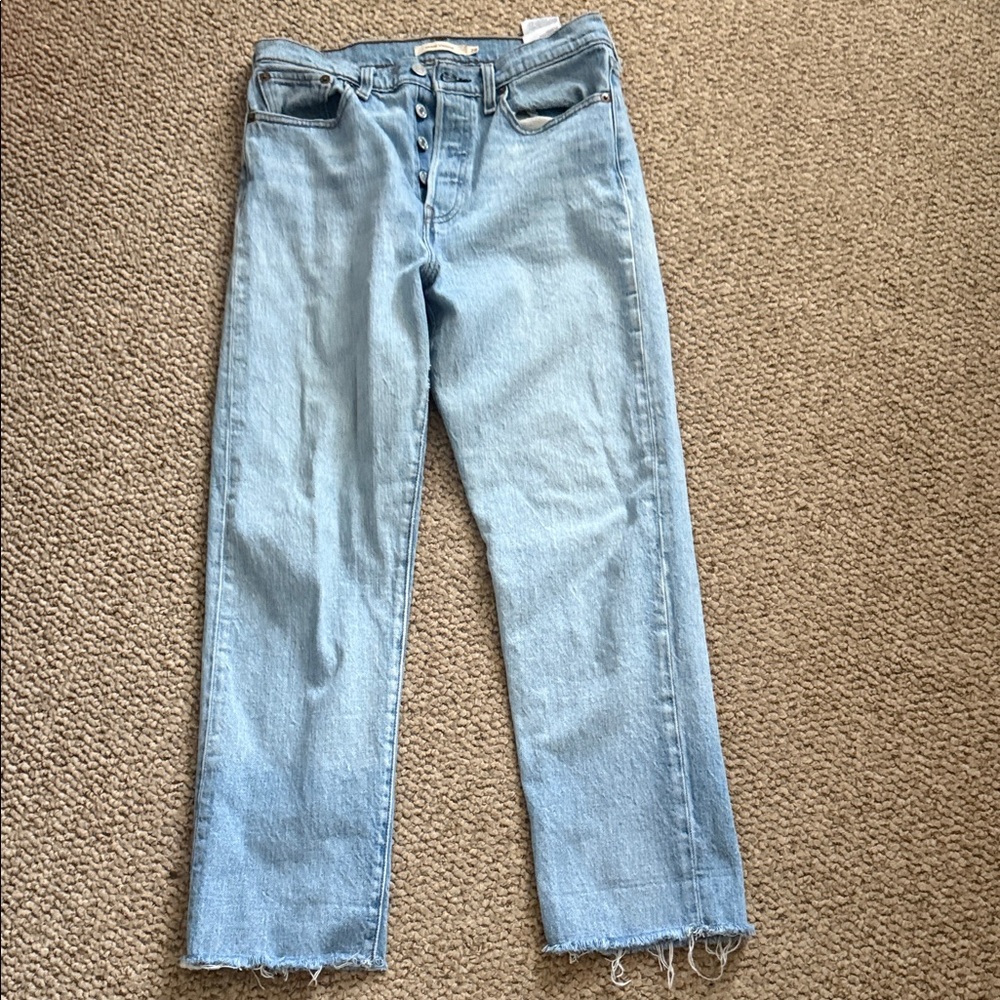 Light Blue Women's Jeans Levi’s size 28